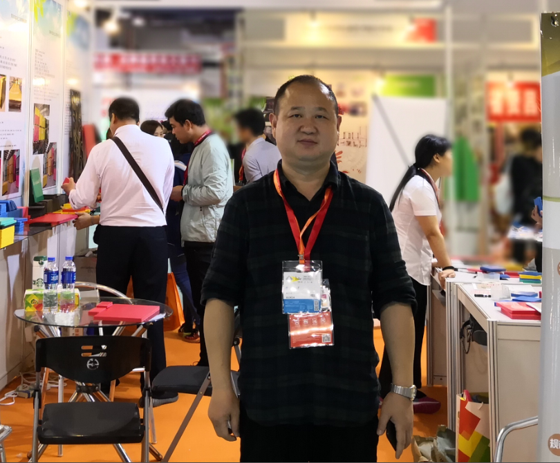 鑫瑞化工：環保新材料——彩色PVC發泡板專家
