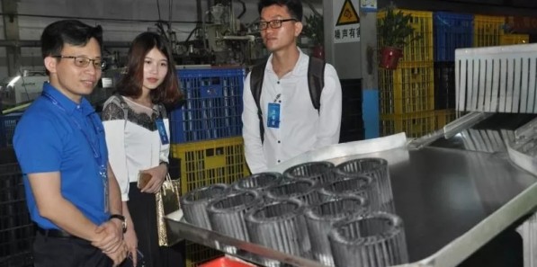 塑料行業挑戰加大 企業需積極應對