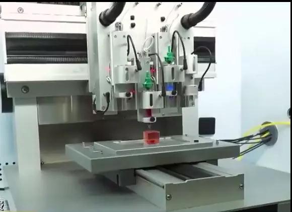 你知道3D打印技術除了金屬或塑料，還能打印心臟？