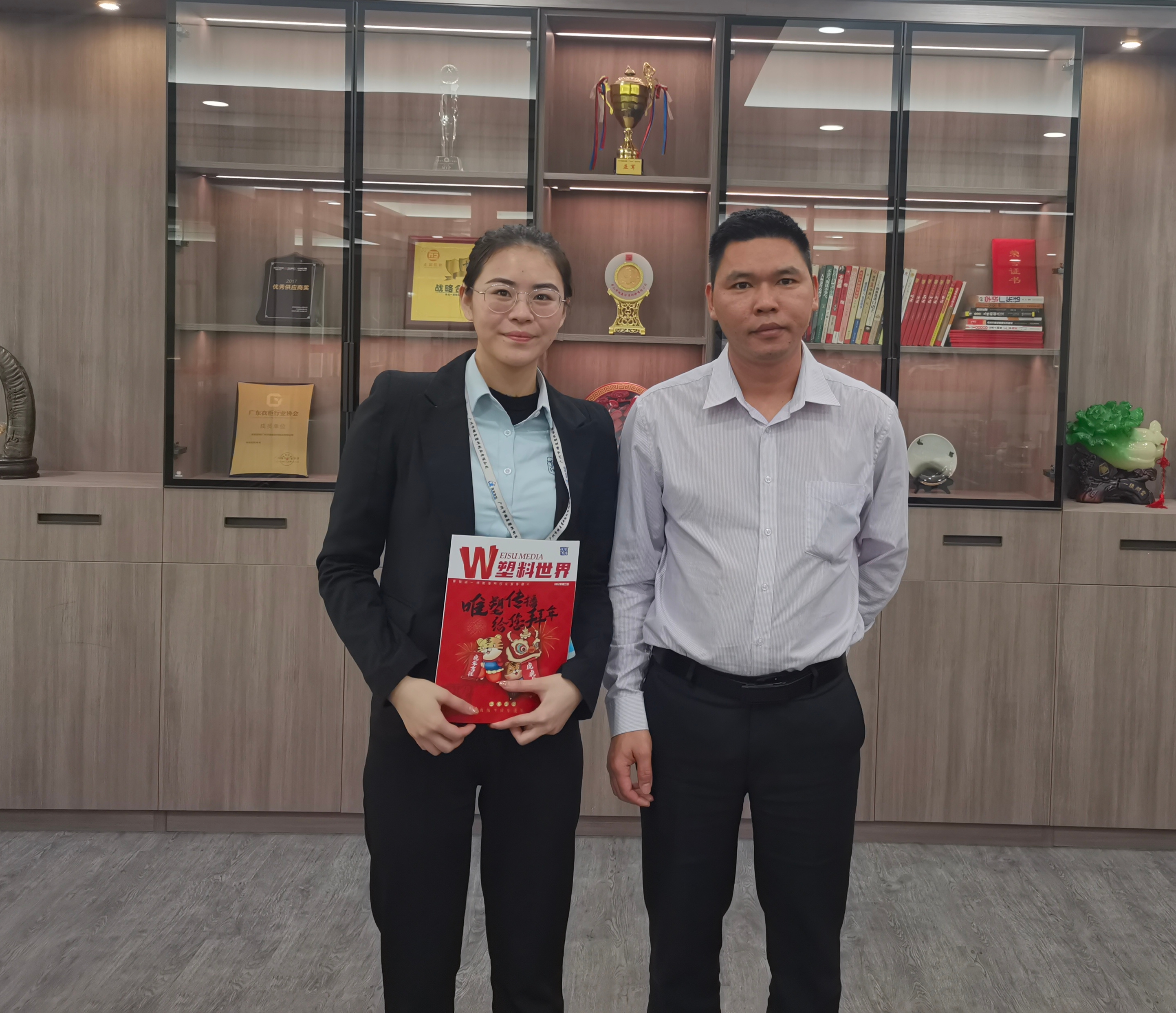 雄星塑膠:市場已經相對成熟，在銷售量上也有行業的特性