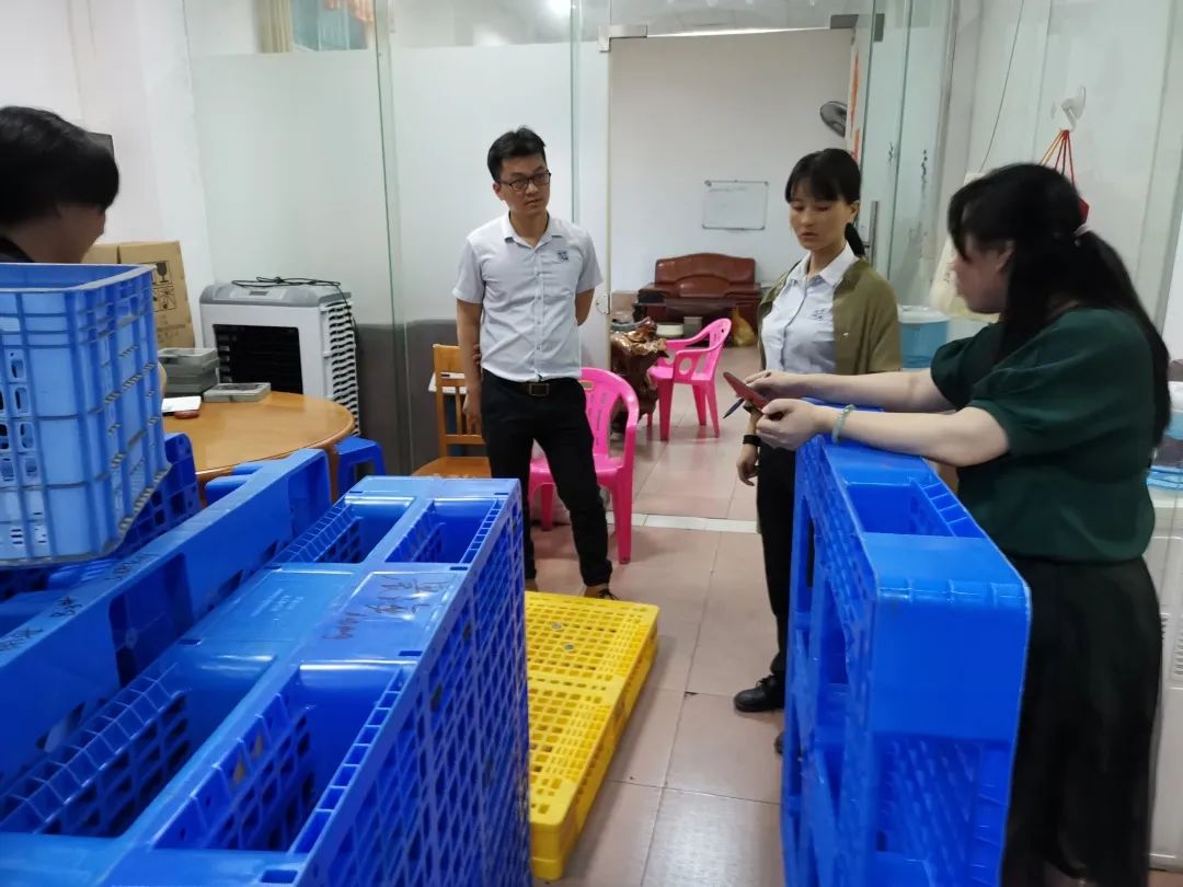 他們為何找不到合適的再生料，甚至不用再生料？